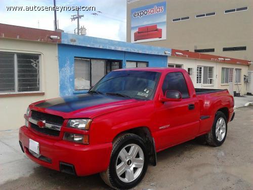  Camioneta Chevrolet Silverado deportiva   conversion  , Autos en Reynosa